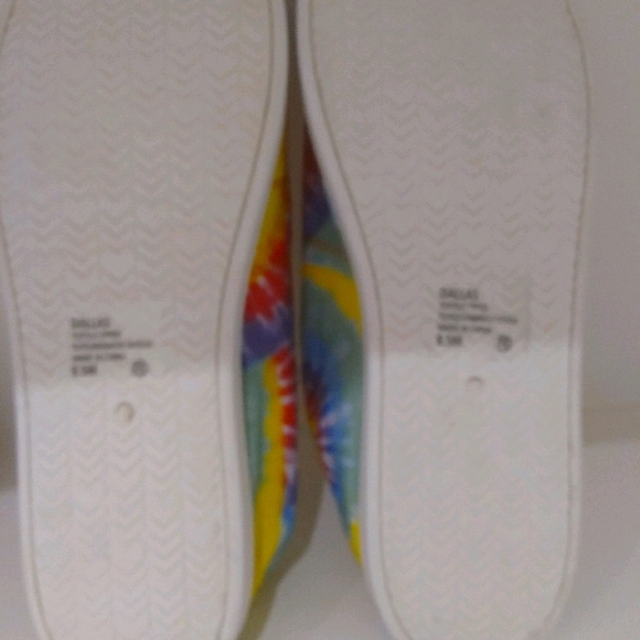 Jellypop NWOT boho sneakers!!๐ฅฐ๐๐๐ - Picture 4 of 5